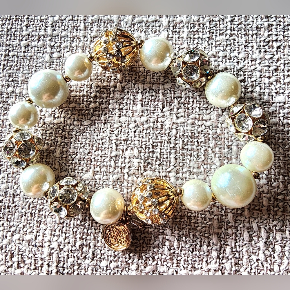 Vintage Liz Claiborne bracelet. 1990's. Stretchy Bracelet